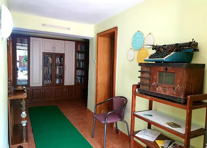 Koltrina 3* Shkodër